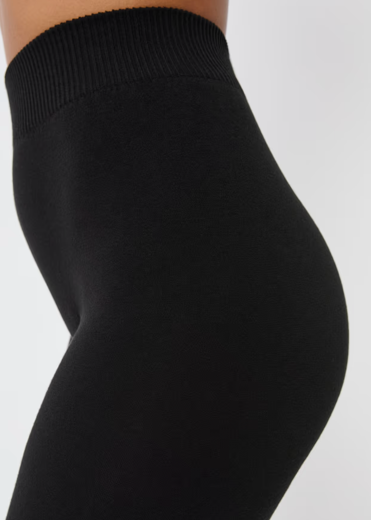 The Atelier Precision Heat Legging | Premium Thermal Base Layer with Warmth Technology