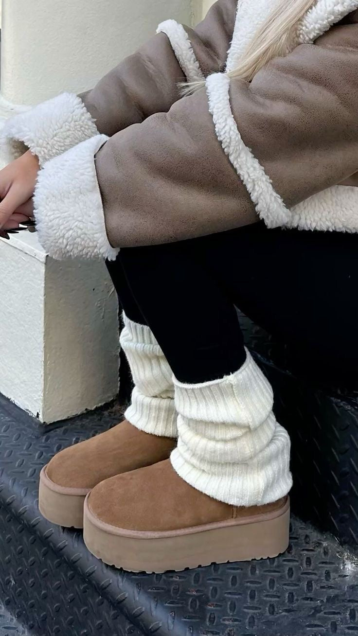 Elegant Knit Winter Leg Warmers – Timeless Collection